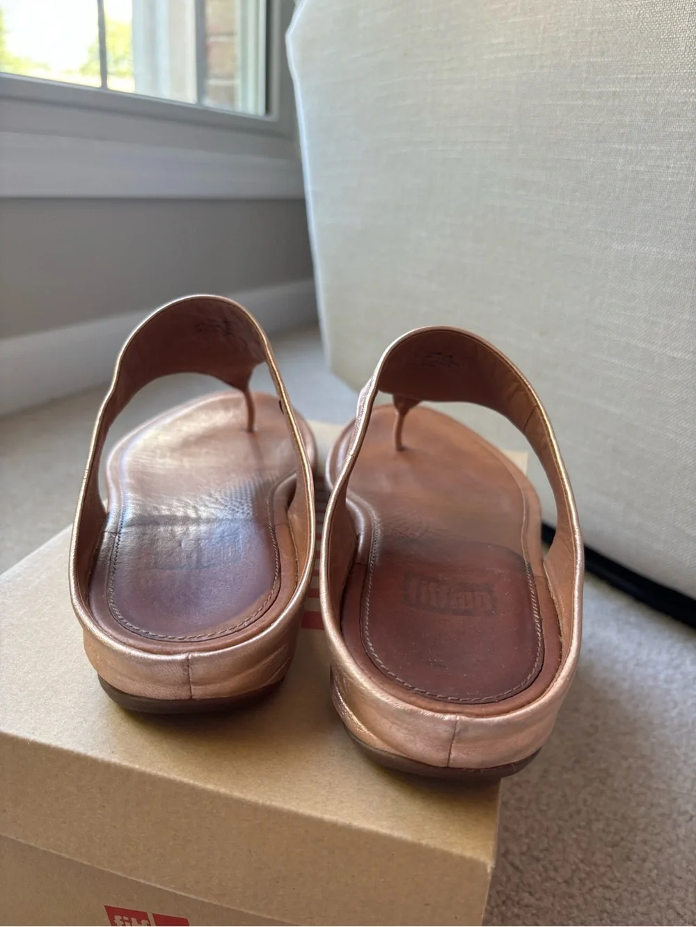 Fitflop Metallic Rose Gold Thong Sandals